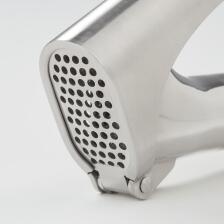 R&ouml;sle Knoblauchpresse