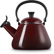 Le Creuset Wasserkessel Kone in garnet
