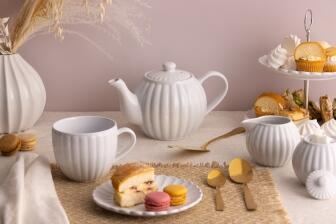 Price & Kensington Teekanne Luxe f&uuml;r 6 Tassen in wei&szlig;