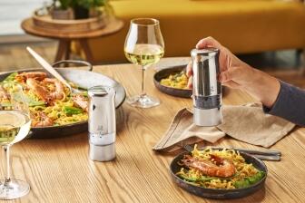 PEUGEOT Pfeffer- & Salzmühle Zeli elektrisch im Geschenkset