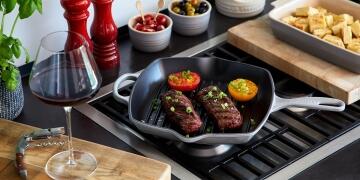 Le_Creuset_LC_20191112_GB_LS_00063_Gusseisen_Grillpfanne_KochForm_3000_1500.jpg