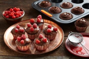 Le_Creuset_94100140000000_LS00002_Muffinform_Backform_KochForm_3000_2000
