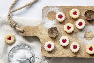 Staedter_Plaetzchen_Spitzbuben_Marmelade_Weihnachten_Weihnachtskekse_S05_KochForm_3000_2000
