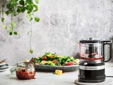 Kitchenaid_Food_Processor_Salat_Dressing_892_KochForm_3000_Start.jpg