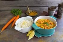 Schnelles Curry mit Zucchini, Champignons und Erbsen