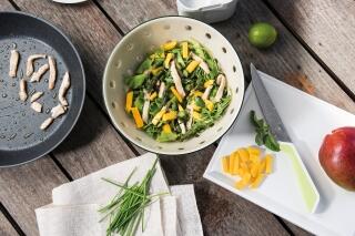 Hühnerbrust-Mango-Salat
