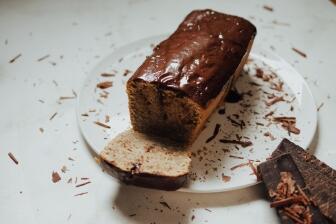 Apfel-Zimt-Kuchen mit Schokolade