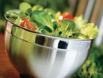 Salatschüsseln - Unentbehrliche Helfer für die Zubereitung und das Servieren von Salaten
